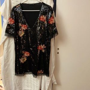 Zara woman T-shirt flower sparkly dress Size M